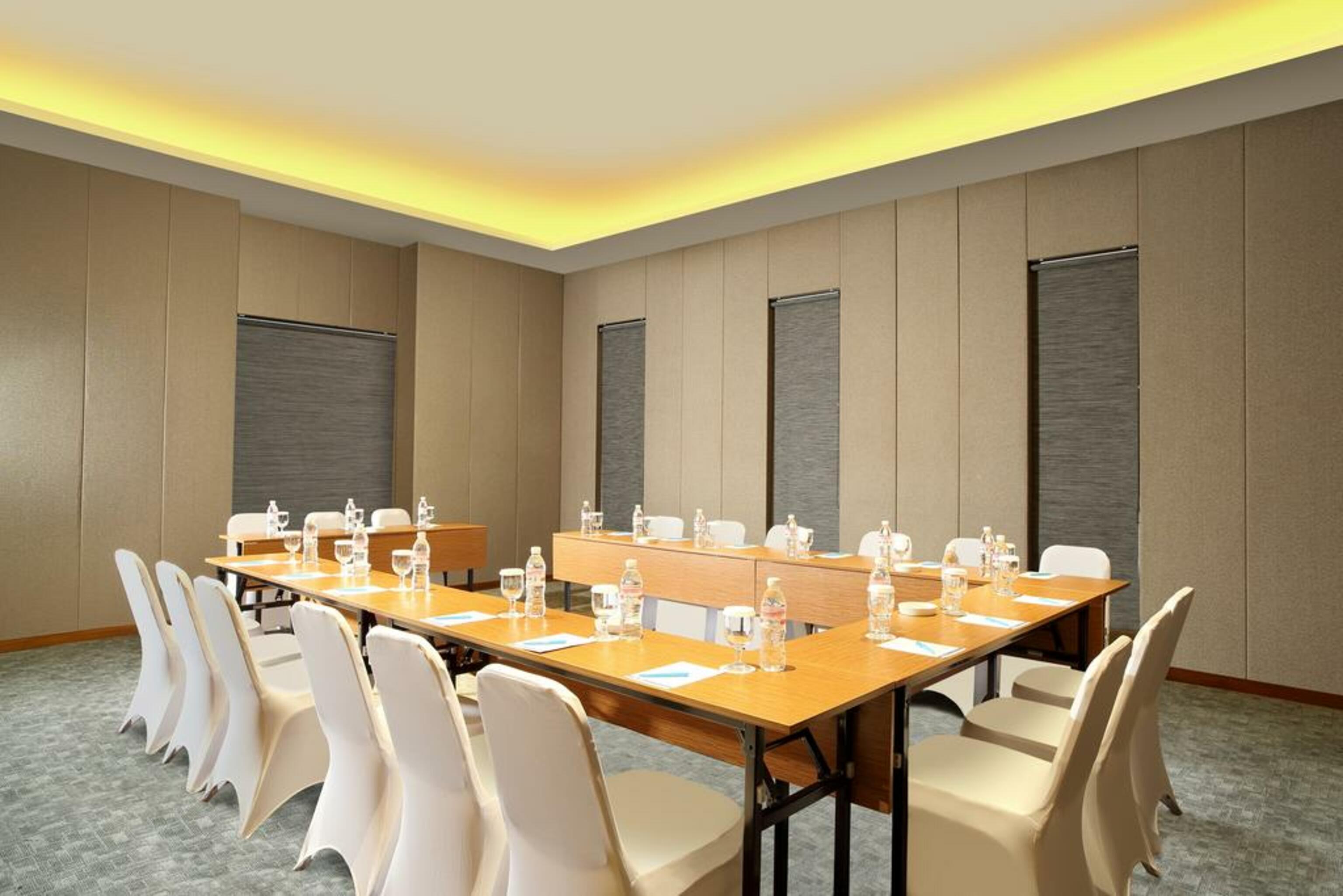 Batiqa Hotel Lampung Bandar Lampung Buitenkant foto